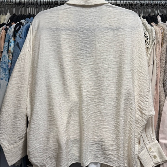 Anthropologie Cream Textured Blouse - Picture 5 of 5